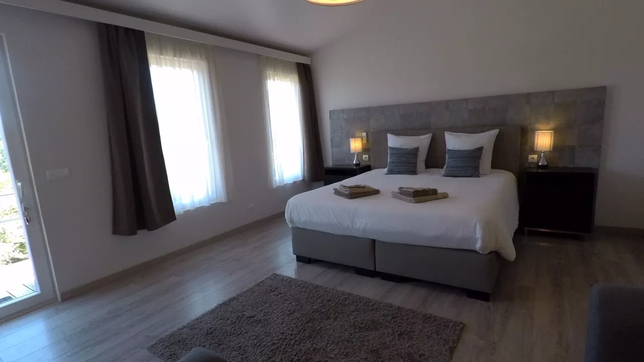 Kamer Charles