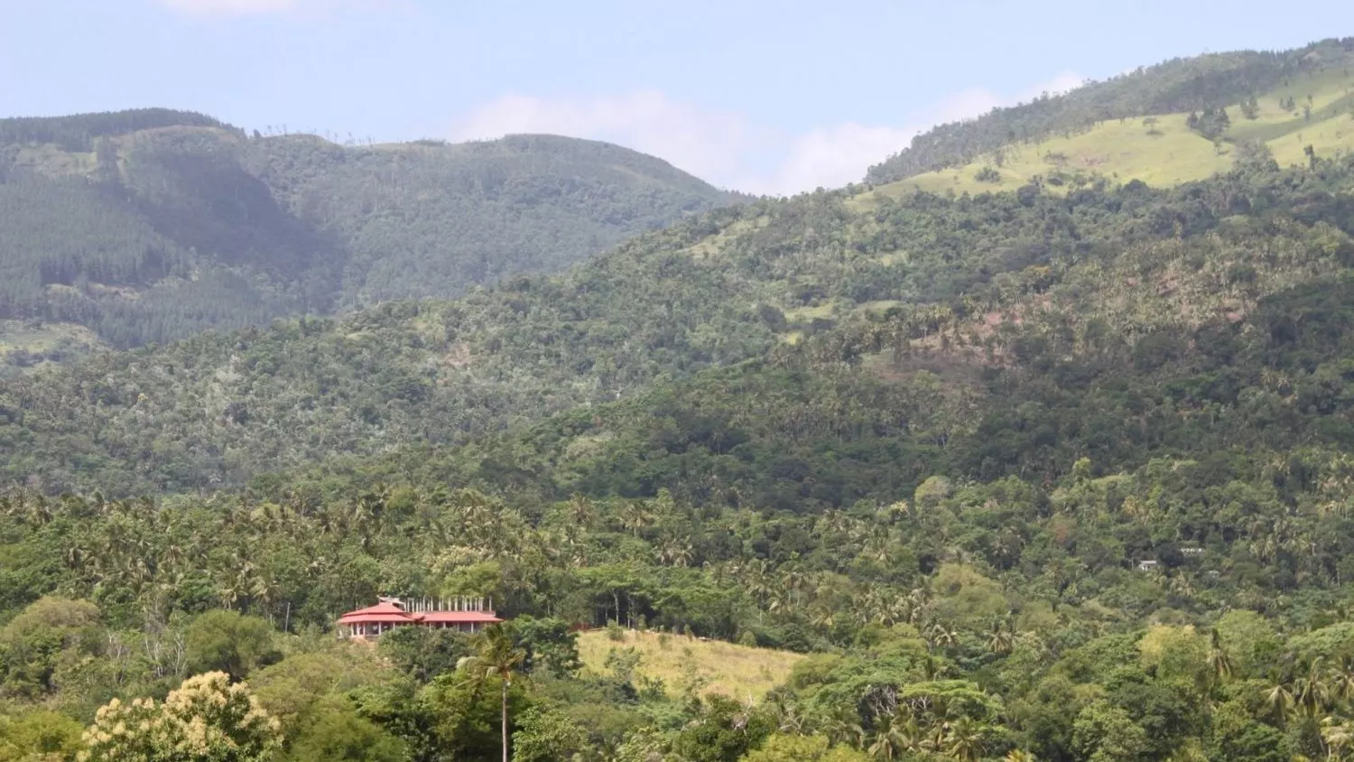 Sandalwood Valley homestay en tours