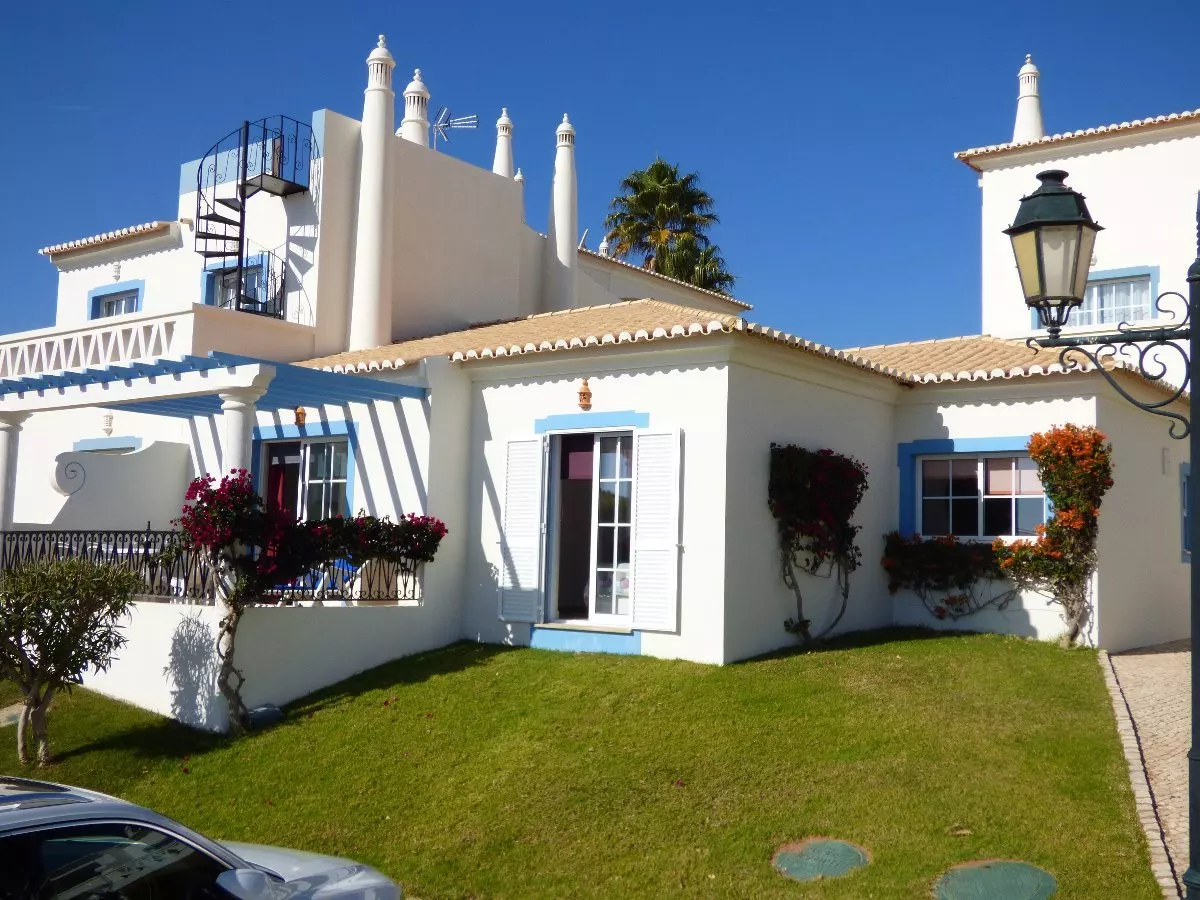 Cottage, in Golfresort met groot buitenzwembad