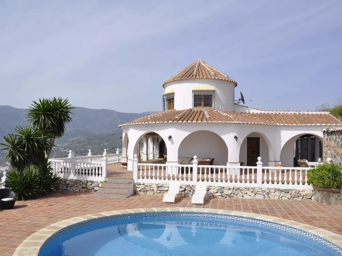 Casa Los Almendros