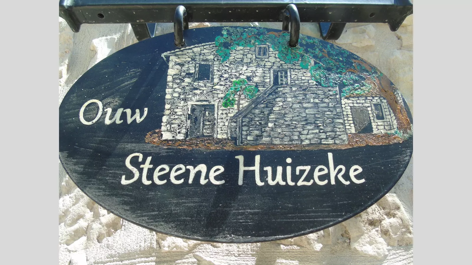 Ouw Steene Huizeke Lozari