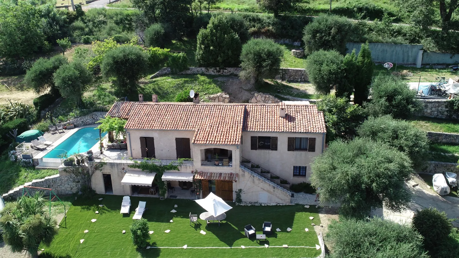 Aux Balcons du Riou