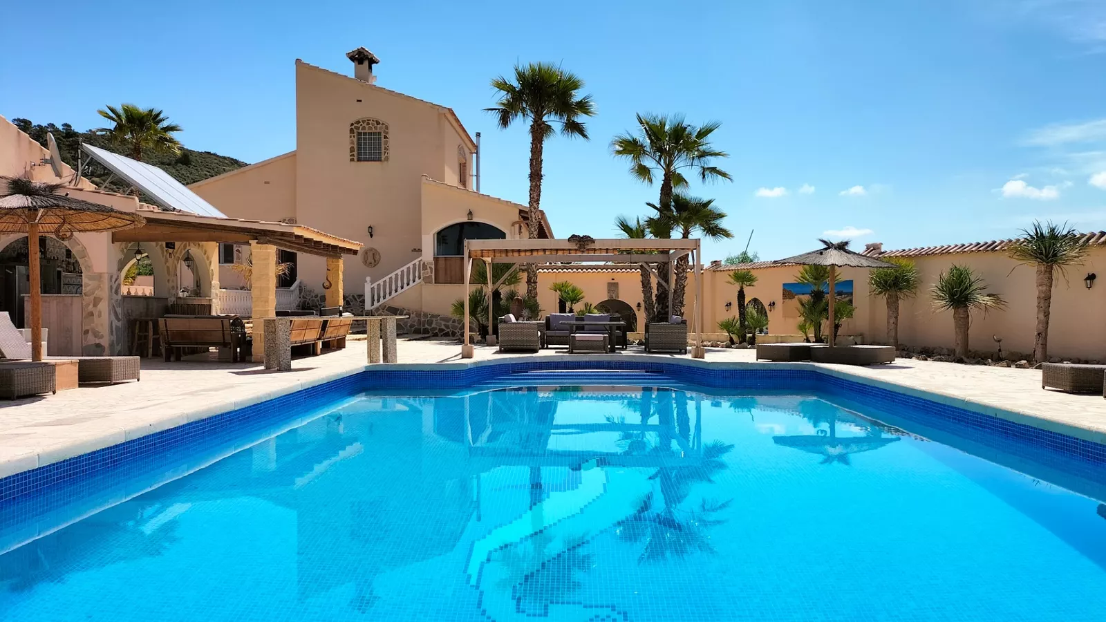 Casa Algezar