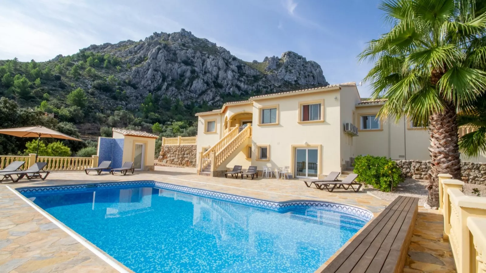 Casa Lennisa