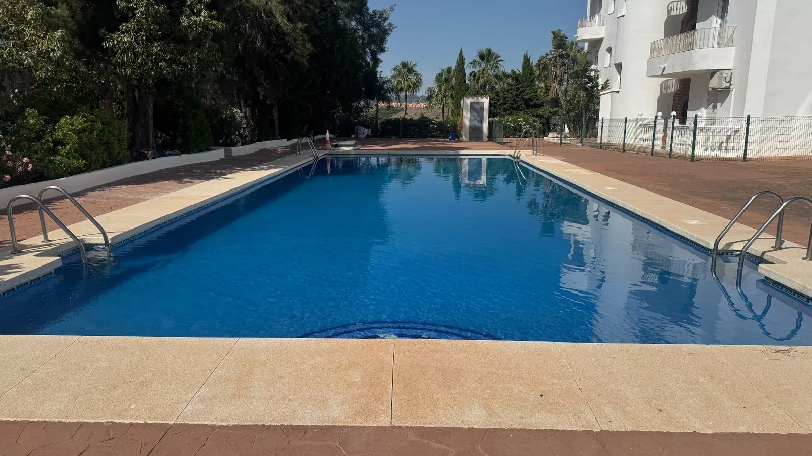 Las Brisas