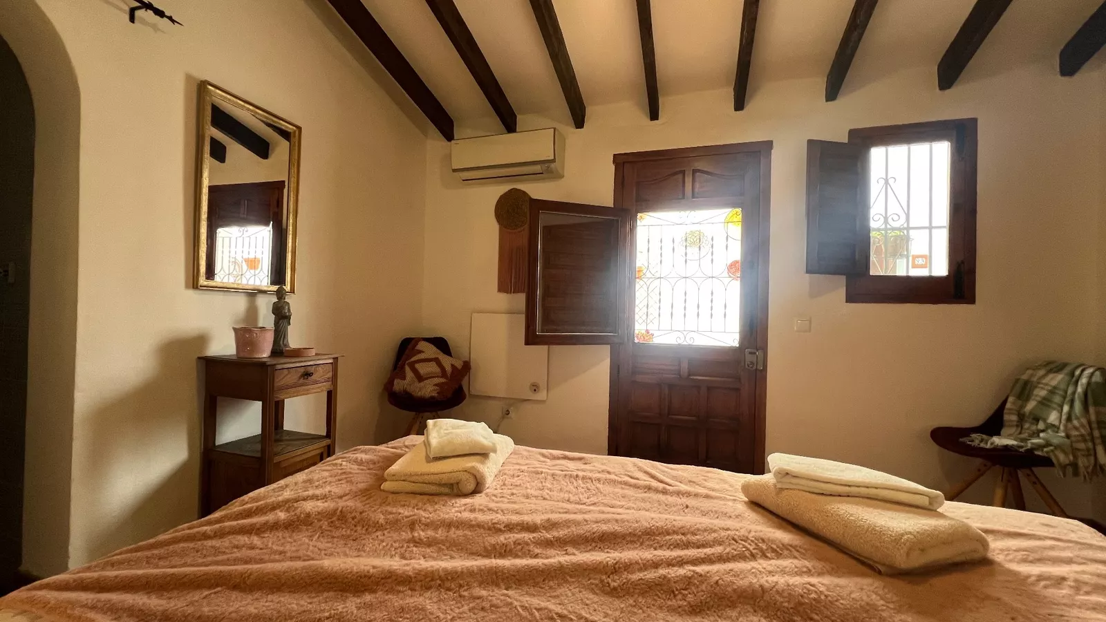 Casa Azafranes Boutique B&B - “Almendral”
