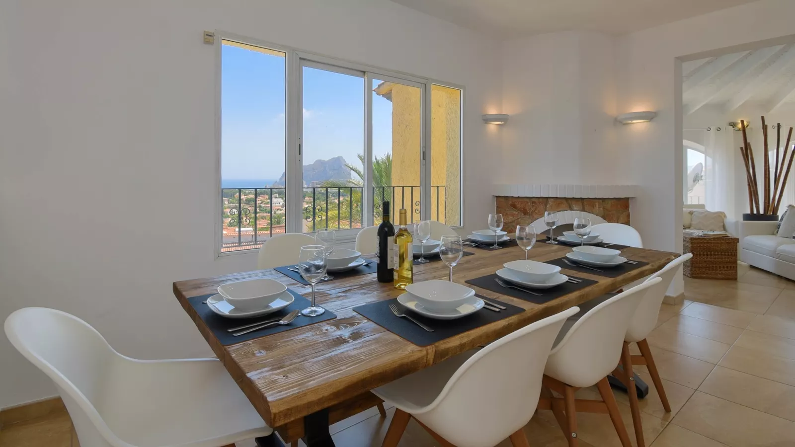 Villa La Perla Calpe : Zeezicht en groot zwembad